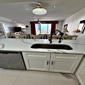 https://ocean-walk-resort-1br-2429.thedaytonabeachhotels.com