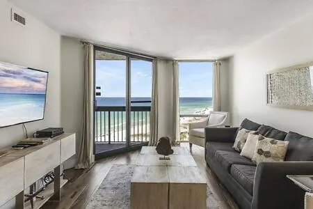 The Scallop By Brightwild-Beachfront Condo Destin Holiday home